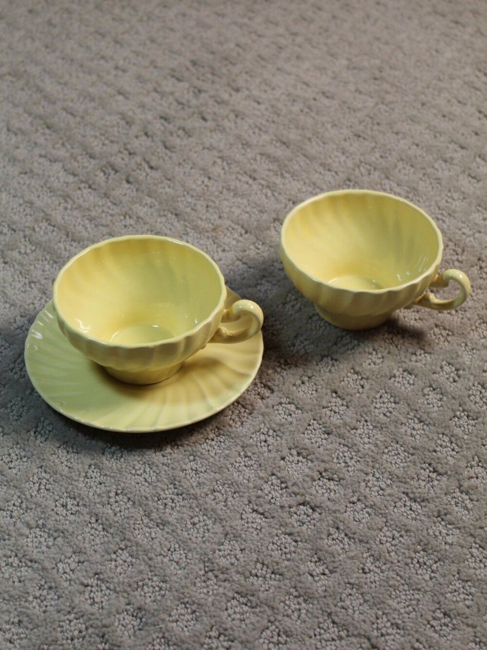 Set of 3 Vintage Franciscan Coronado Swirl Yellow 2 Coffee Cups And Saucer